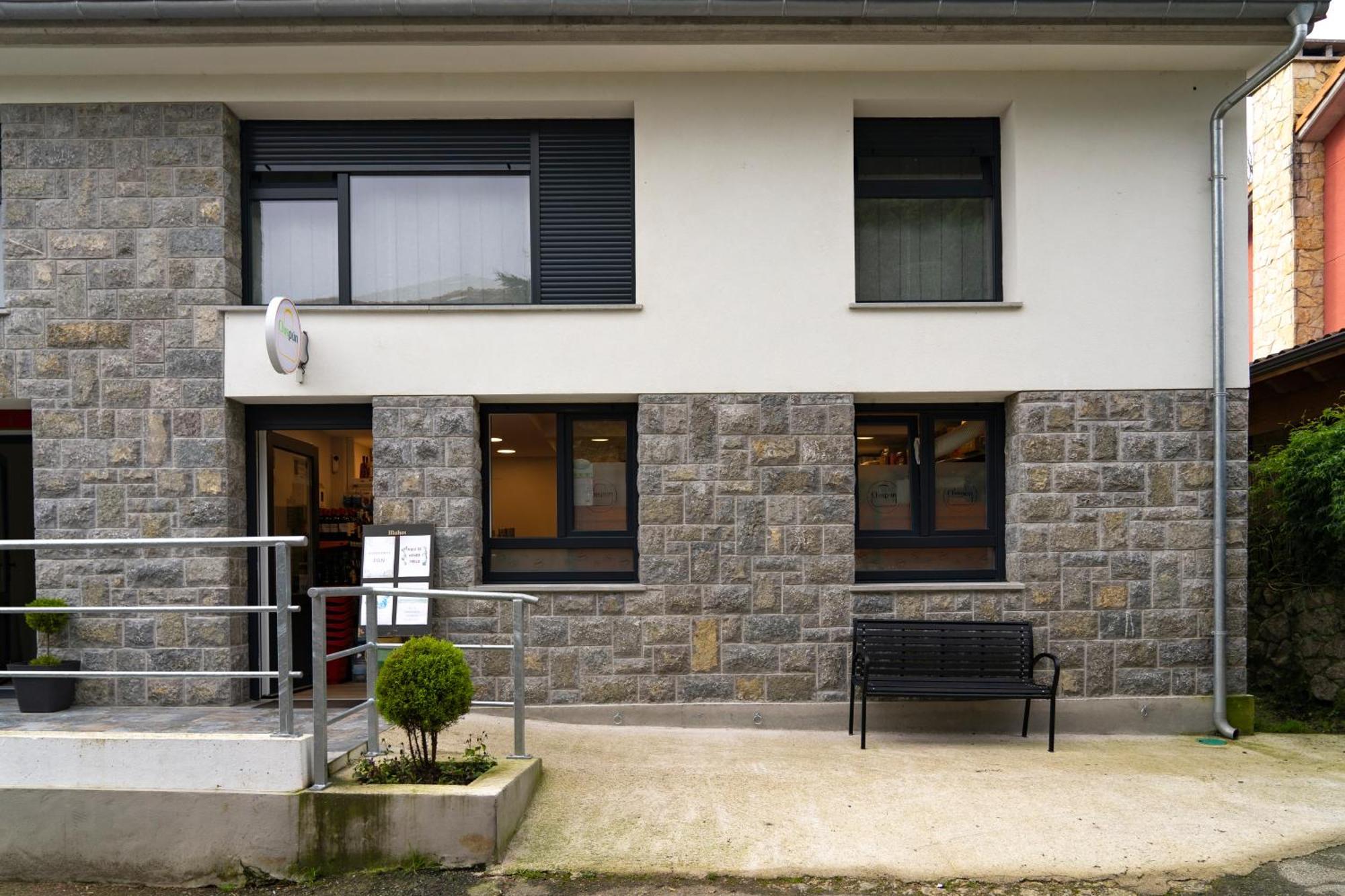 Apartamentos Baldenora Llanes Exteriér fotografie