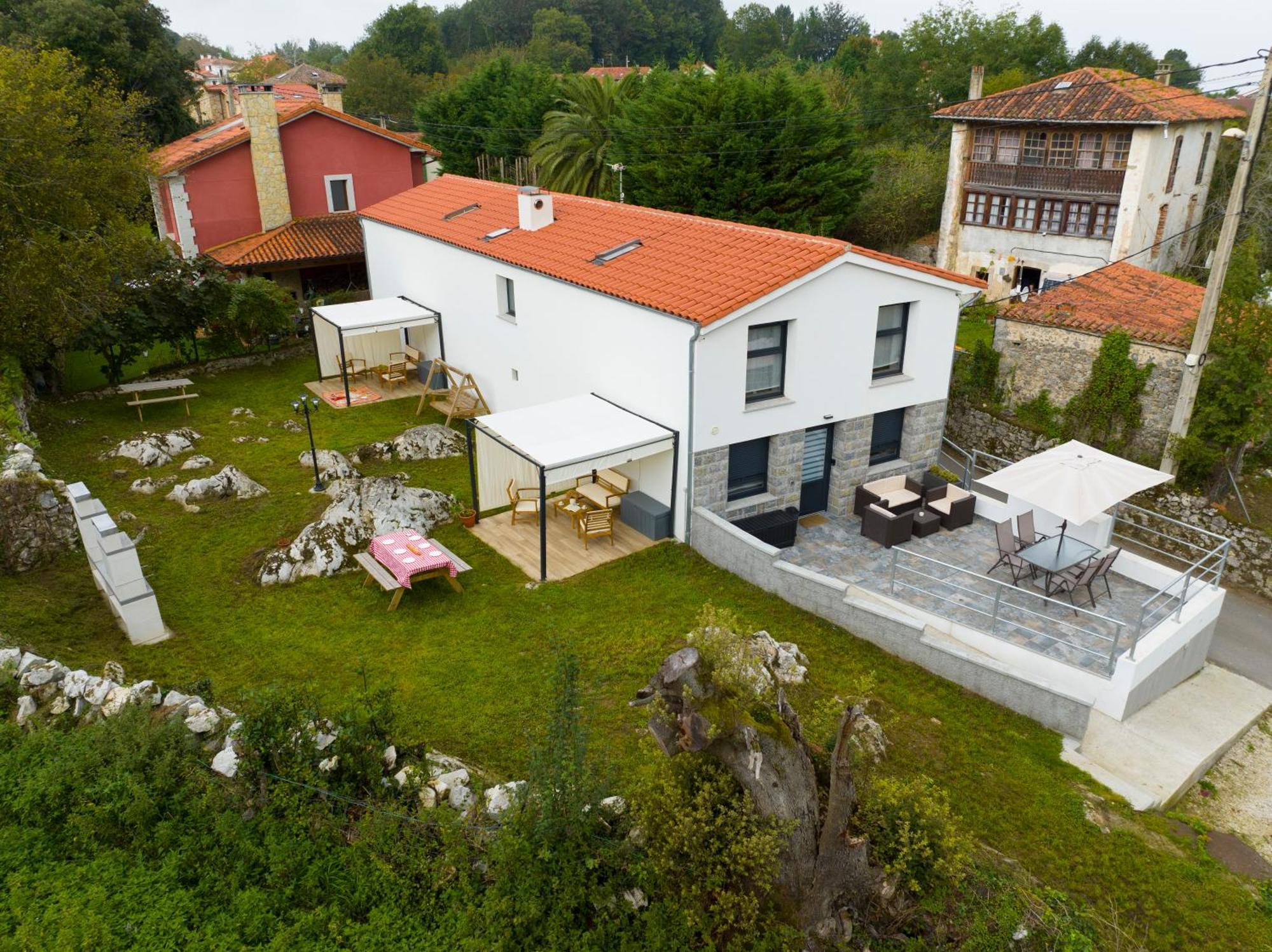Apartamentos Baldenora Llanes Exteriér fotografie